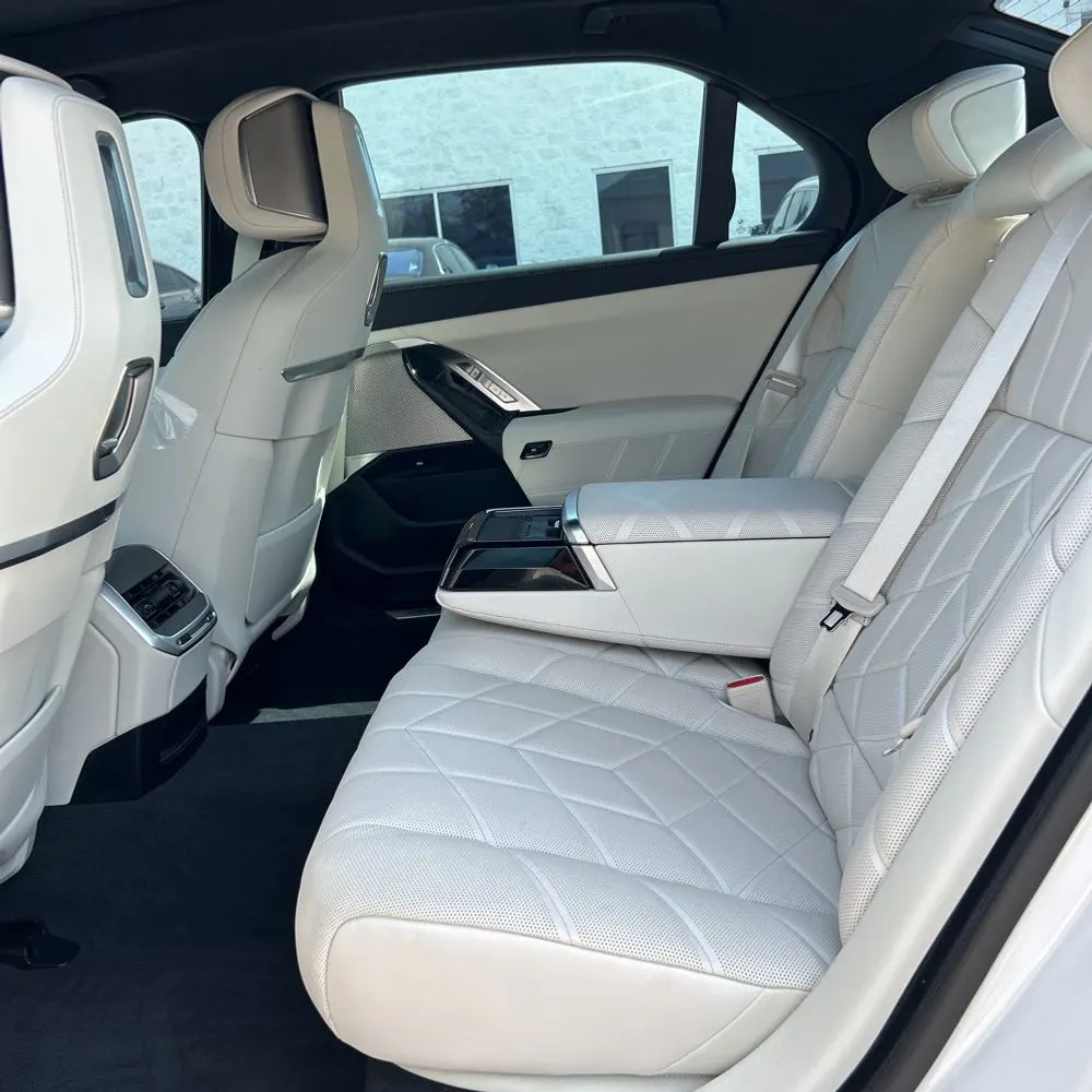 2024 BMW i7 xDrive60