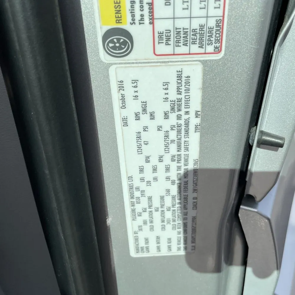 2016 Mercedes-Benz Sprinter 2500 Std Roof