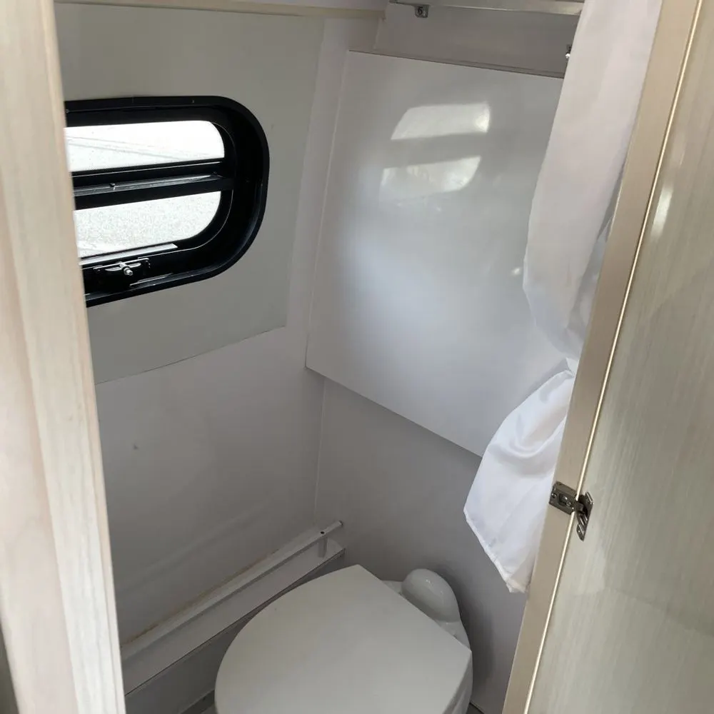 2016 Mercedes-Benz Sprinter 2500 Std Roof