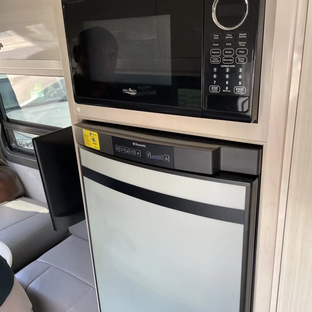 2016 Mercedes-Benz Sprinter 2500 Std Roof