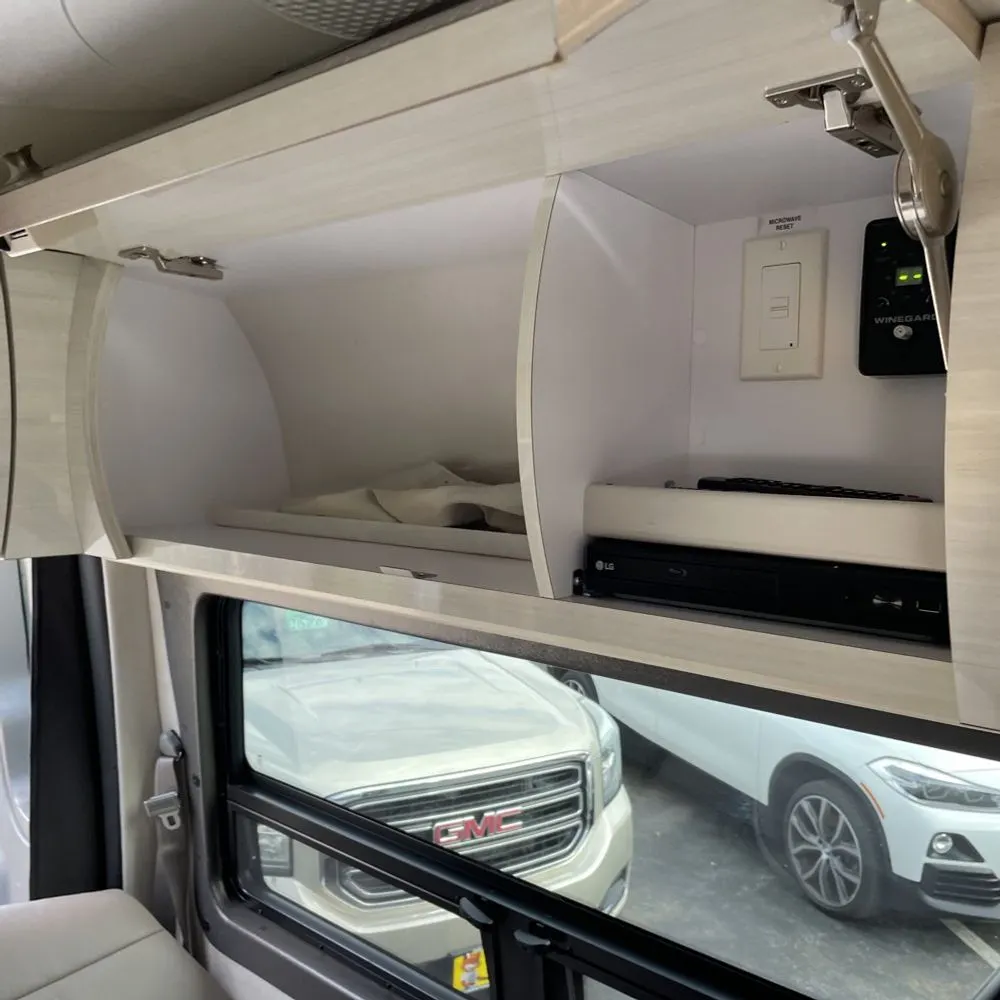 2016 Mercedes-Benz Sprinter 2500 Std Roof
