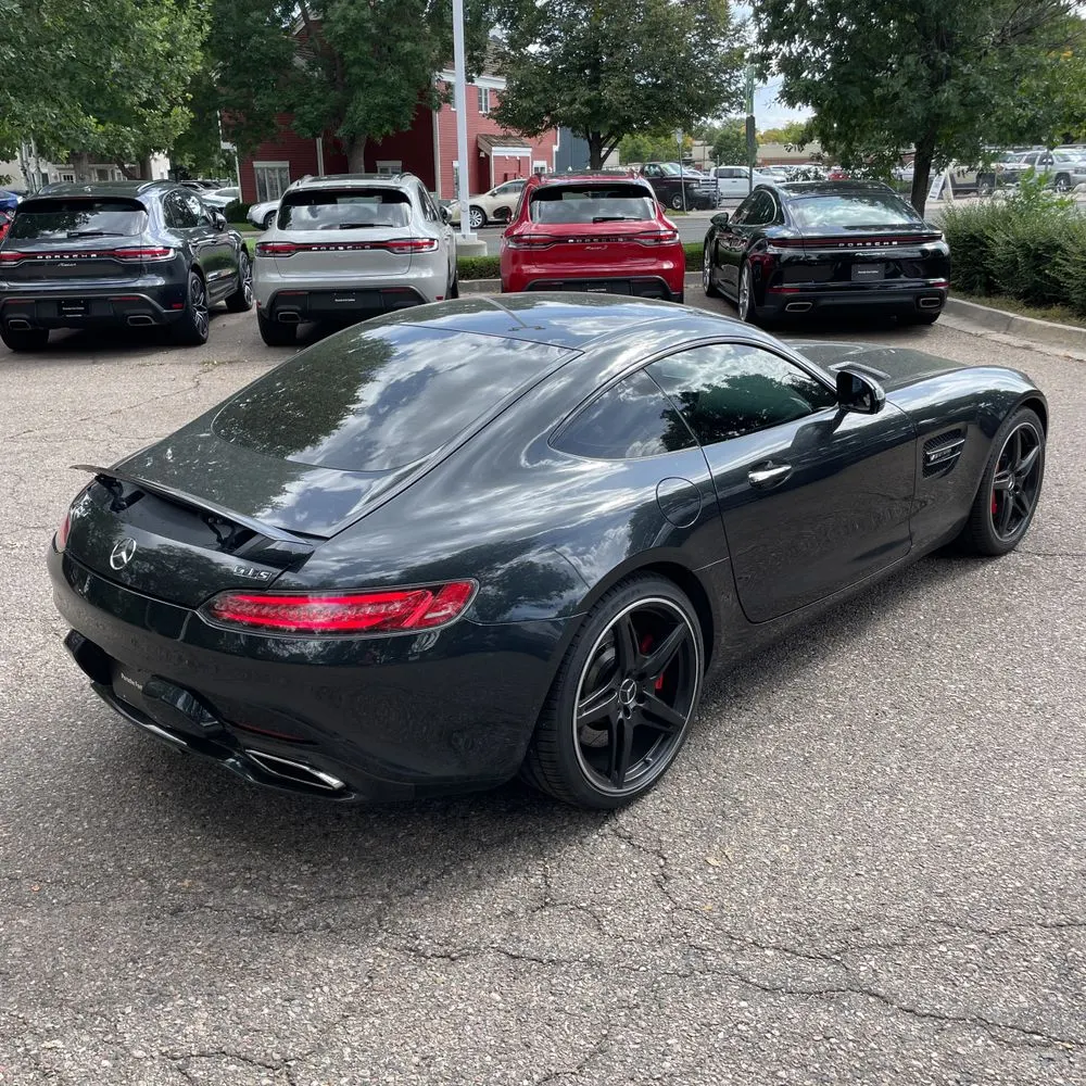 2016 Mercedes-Benz AMG GT S