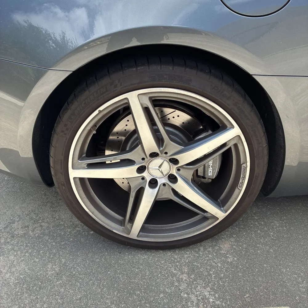 2018 Mercedes-Benz AMG GT Base