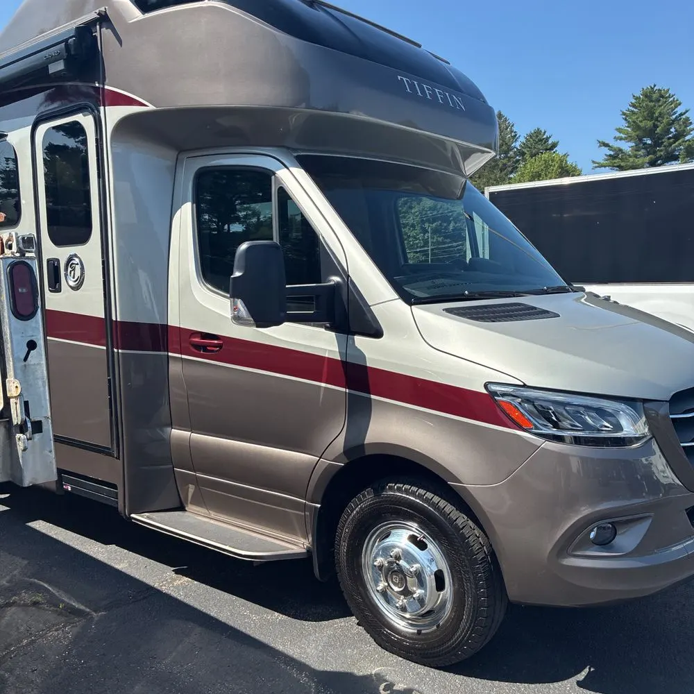 2020 Tiffin Motorhome Wayfarer