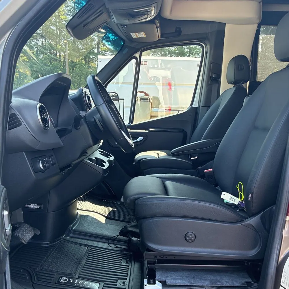 2020 Tiffin Motorhome Wayfarer