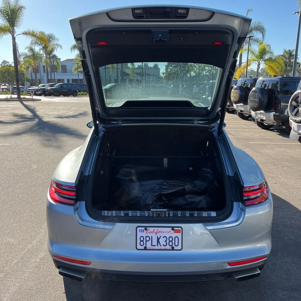 2020 Porsche Panamera Base