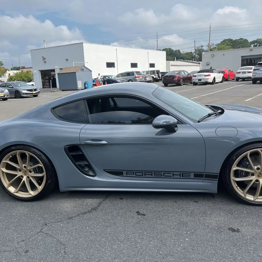 2024 Porsche 718 Cayman Base