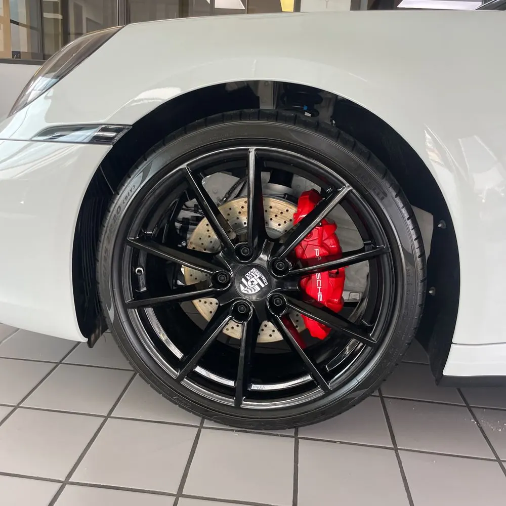 2024 Porsche 911 Carrera