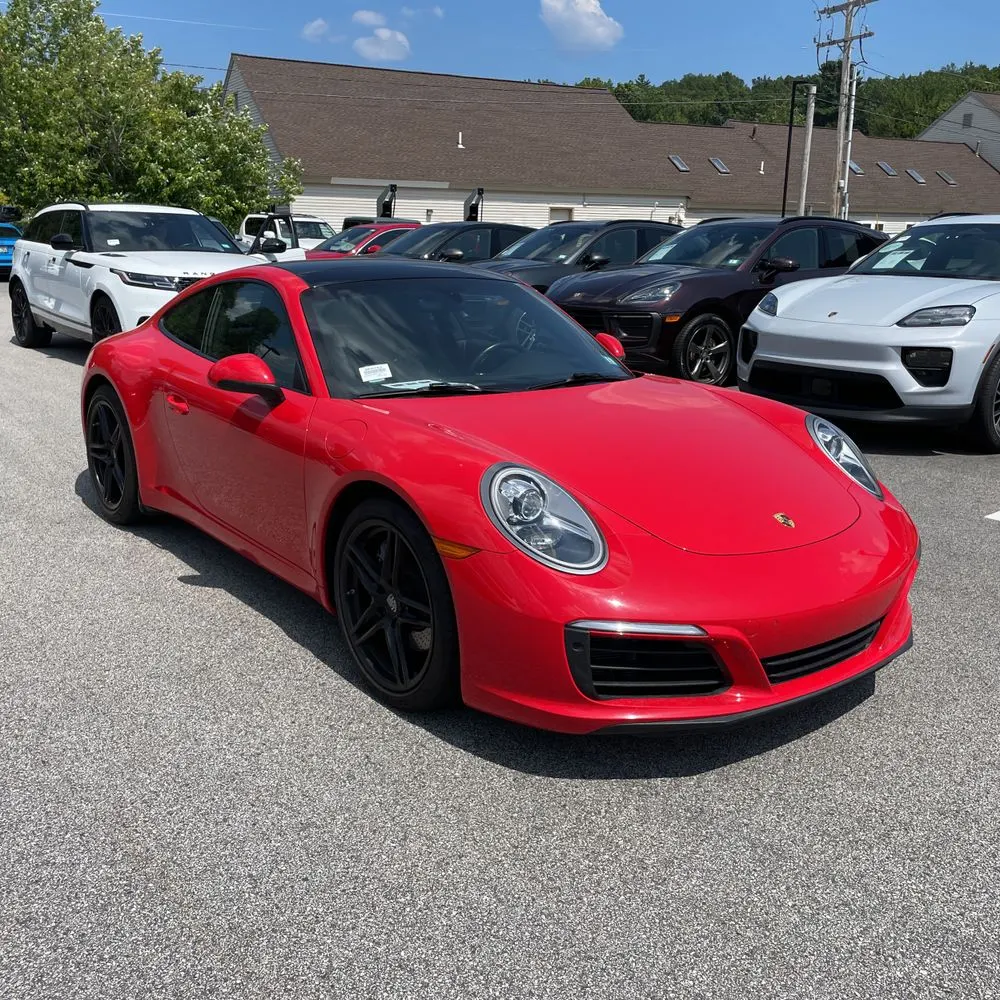 2019 Porsche 911 Carrera
