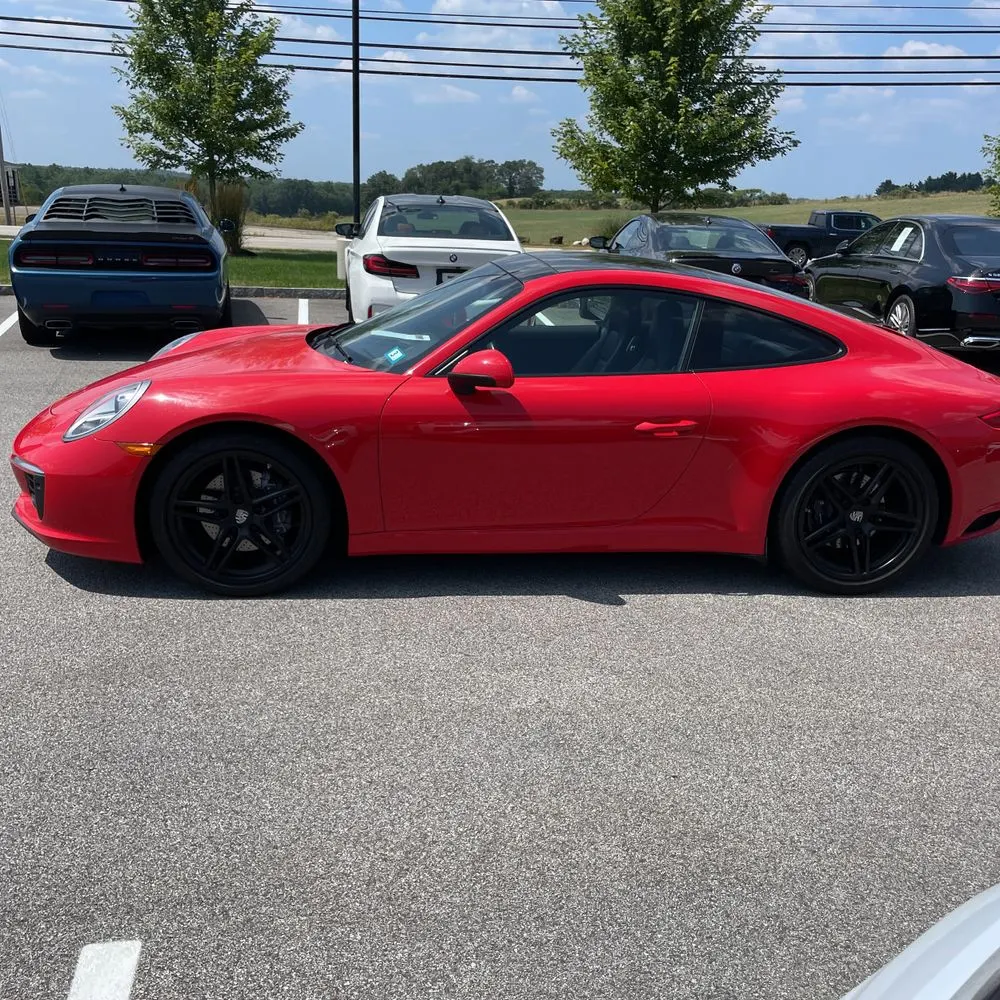 2019 Porsche 911 Carrera