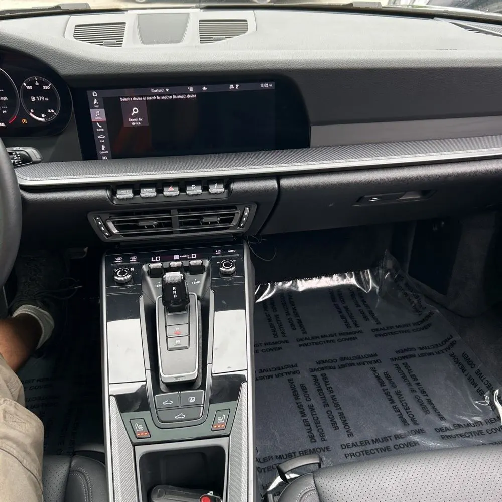 2020 Porsche 911 Carrera 4