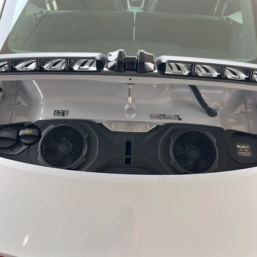 2025 Porsche 911 Carrera