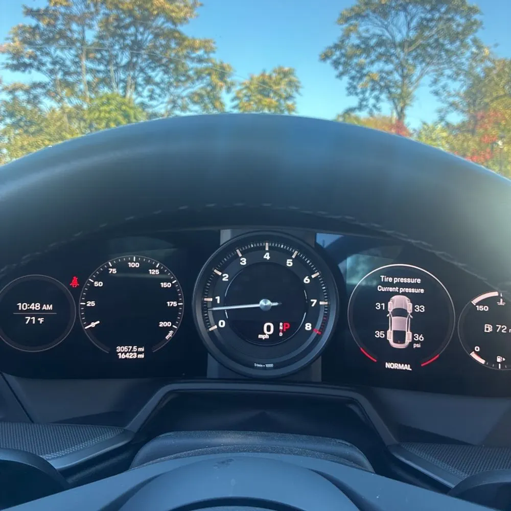 2020 Porsche 911 Carrera