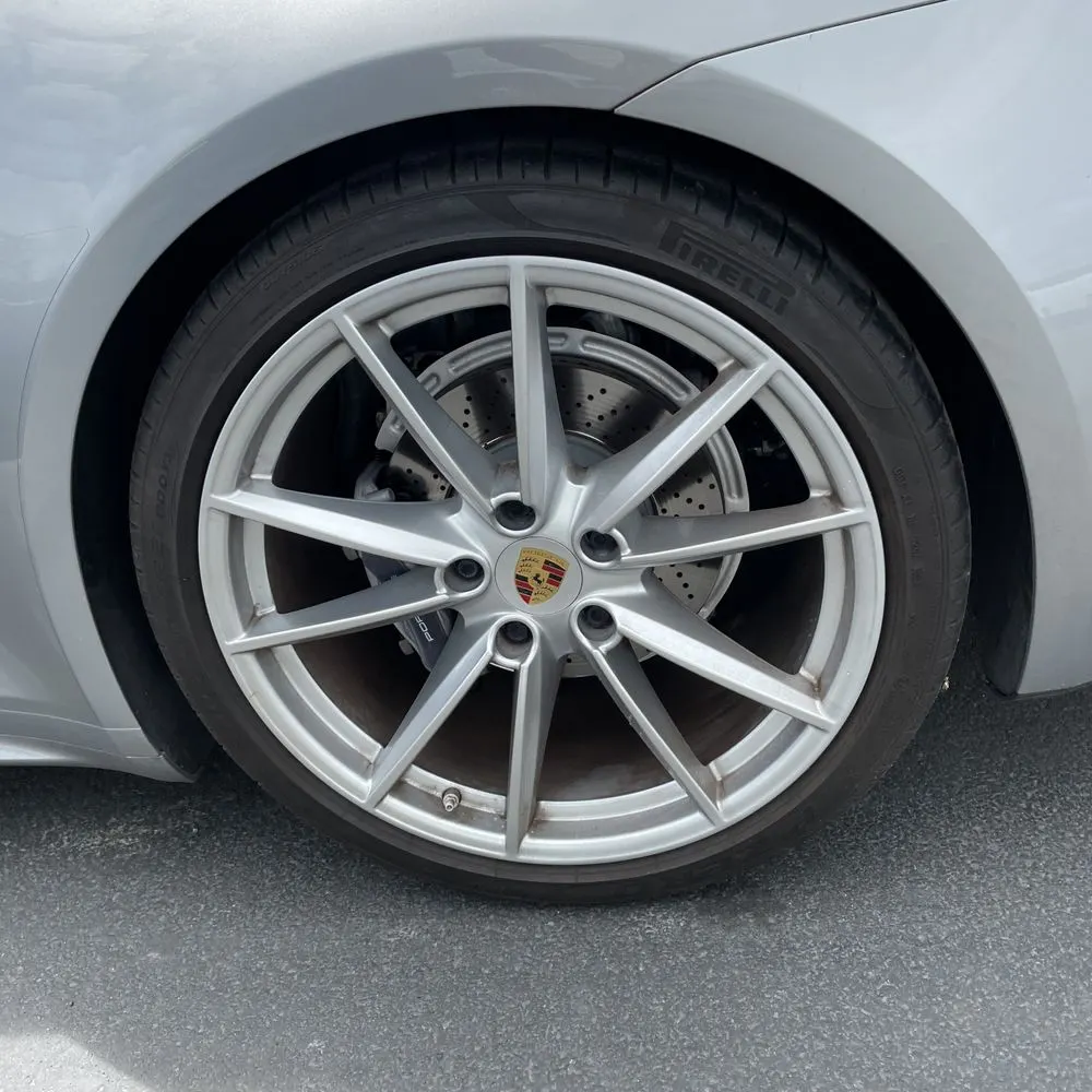 2021 Porsche 911 Carrera