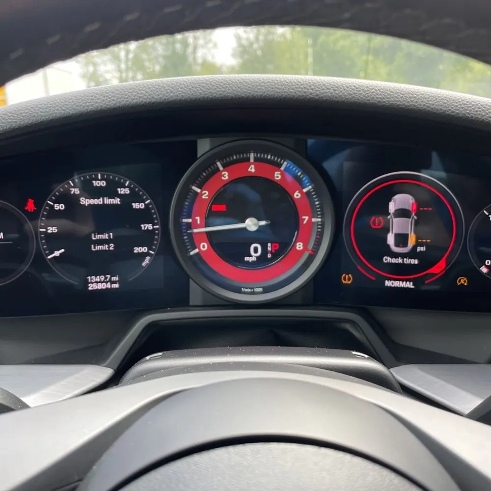 2021 Porsche 911 Carrera