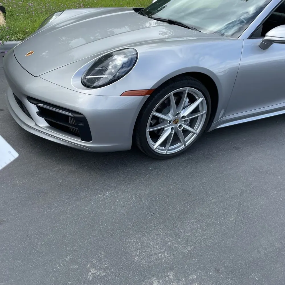 2021 Porsche 911 Carrera
