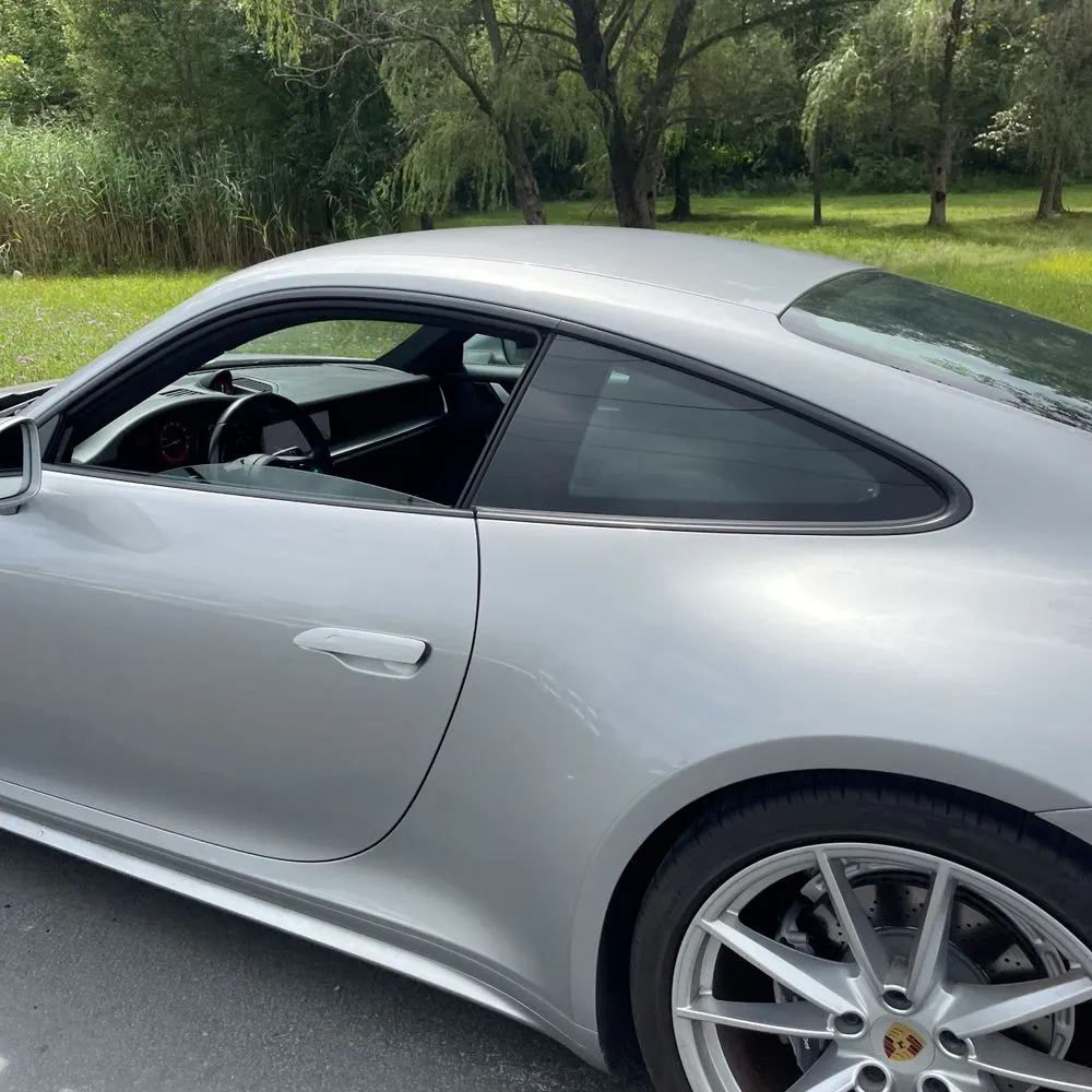 2021 Porsche 911 Carrera