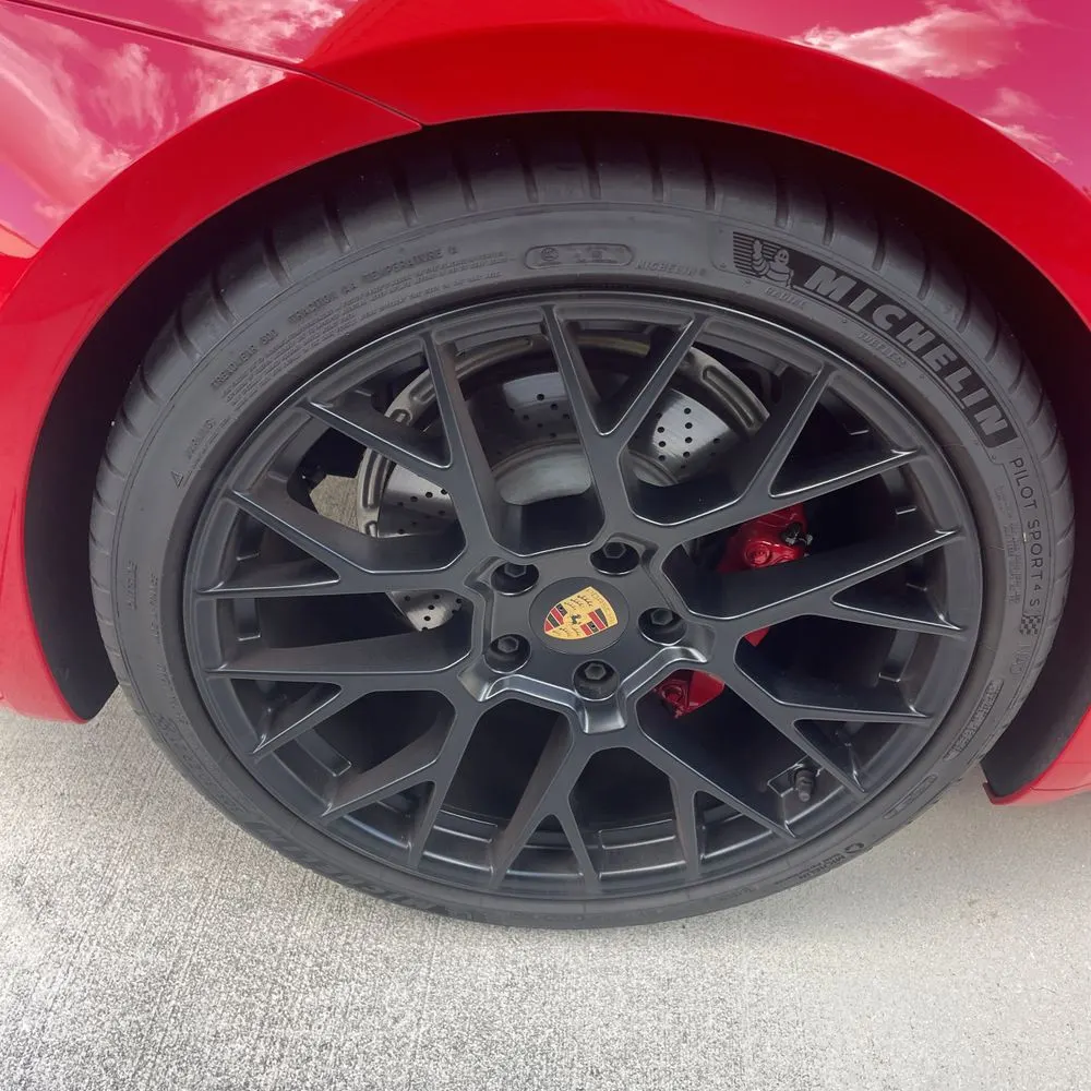 2024 Porsche 911 Carrera