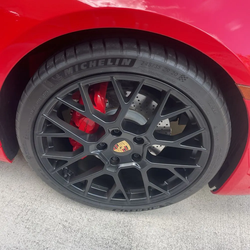 2024 Porsche 911 Carrera