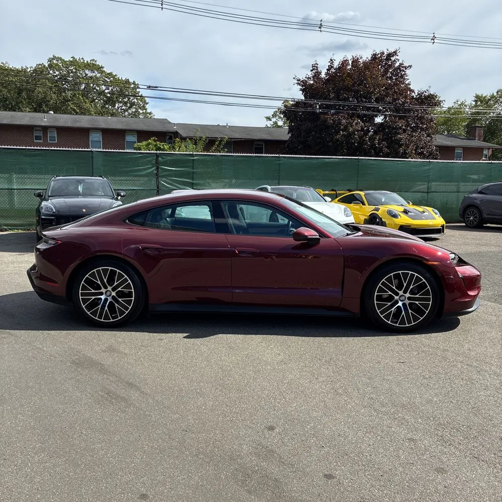 2021 Porsche Taycan Base