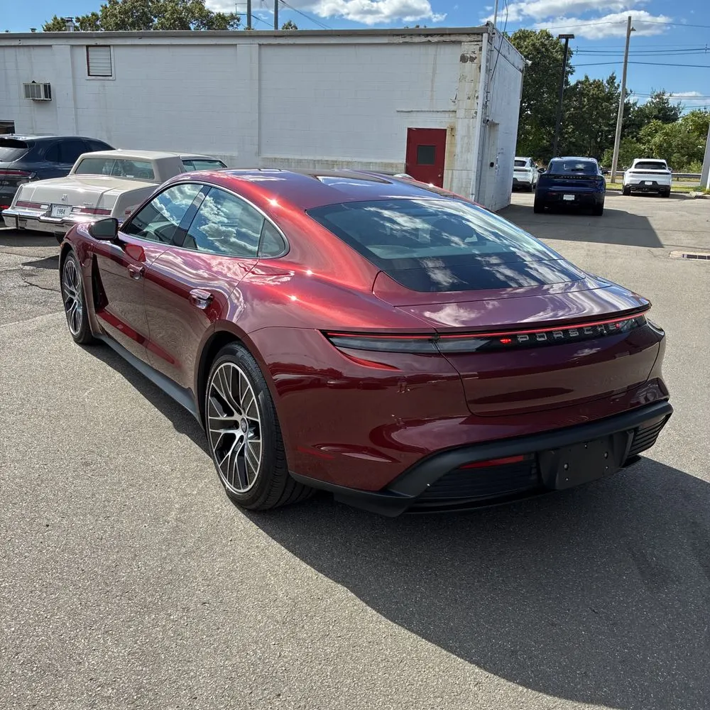 2021 Porsche Taycan Base