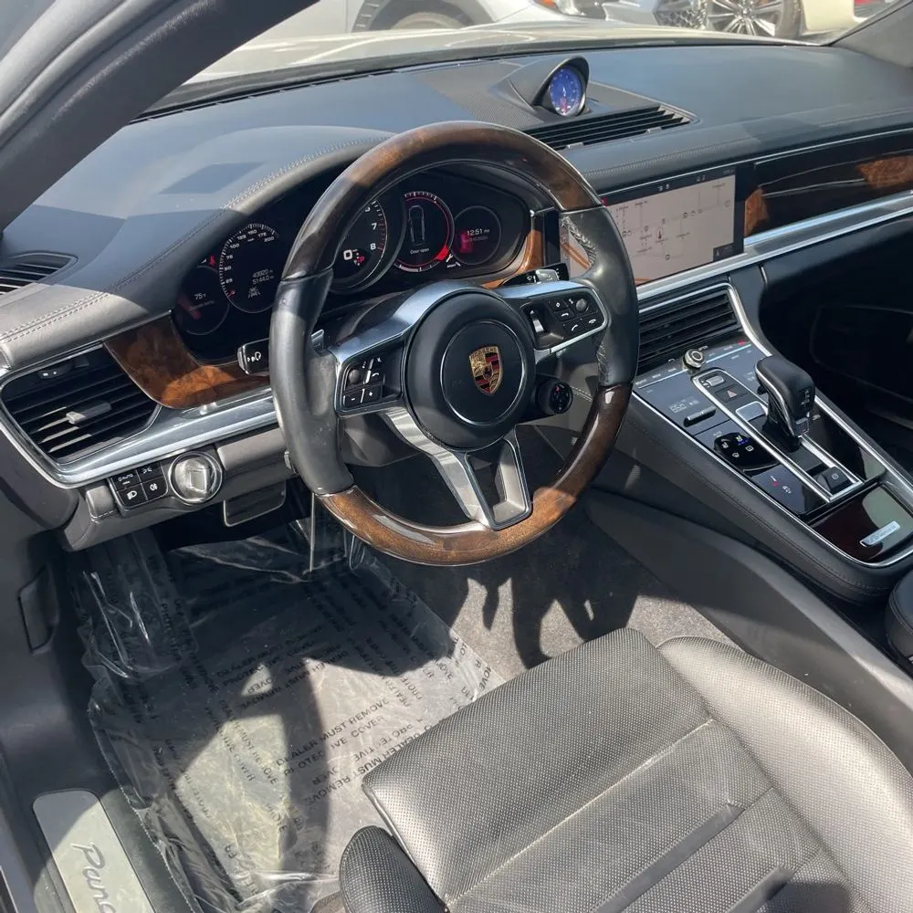 2018 Porsche Panamera 4S
