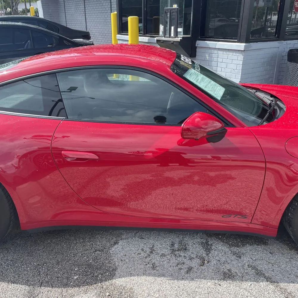 2023 Porsche 911 Carrera 4 GTS