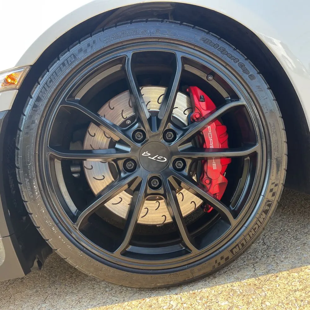 2016 Porsche Cayman GT4