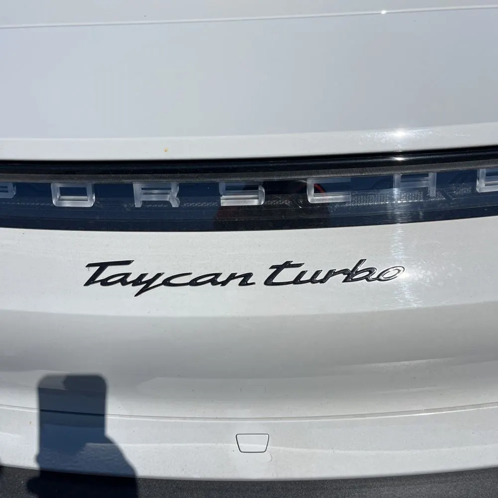 2021 Porsche Taycan Turbo