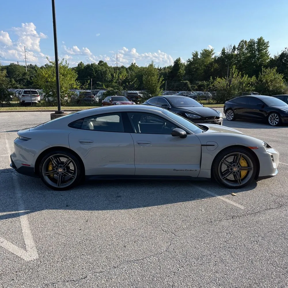 2021 Porsche Taycan Turbo S