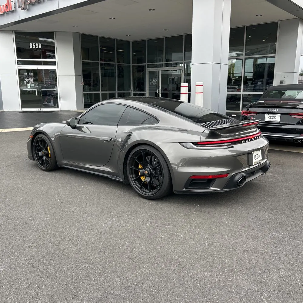 2022 Porsche 911 Turbo S
