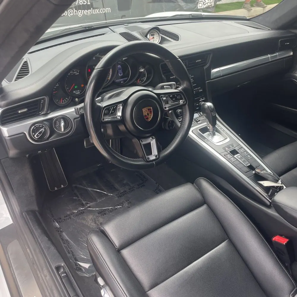 2017 Porsche 911 Carrera 4 Turbo S
