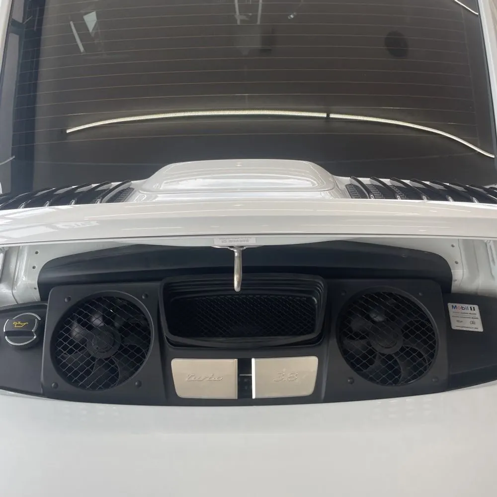2017 Porsche 911 Carrera 4 Turbo S