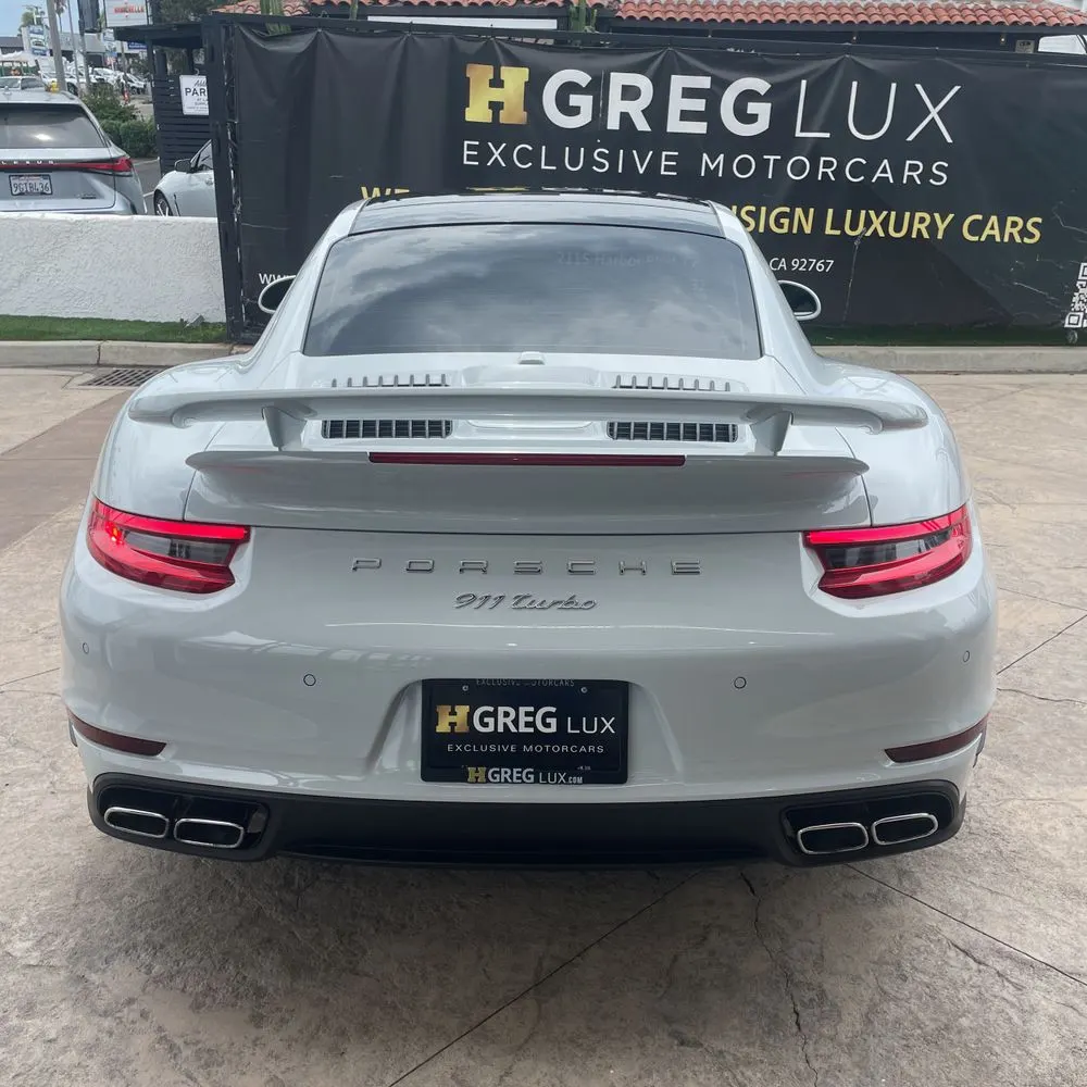 2017 Porsche 911 Carrera 4 Turbo S