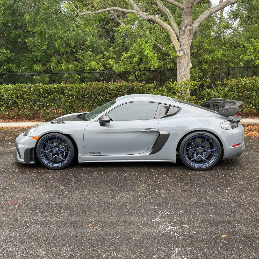 2023 Porsche 718 Cayman GT4 RS