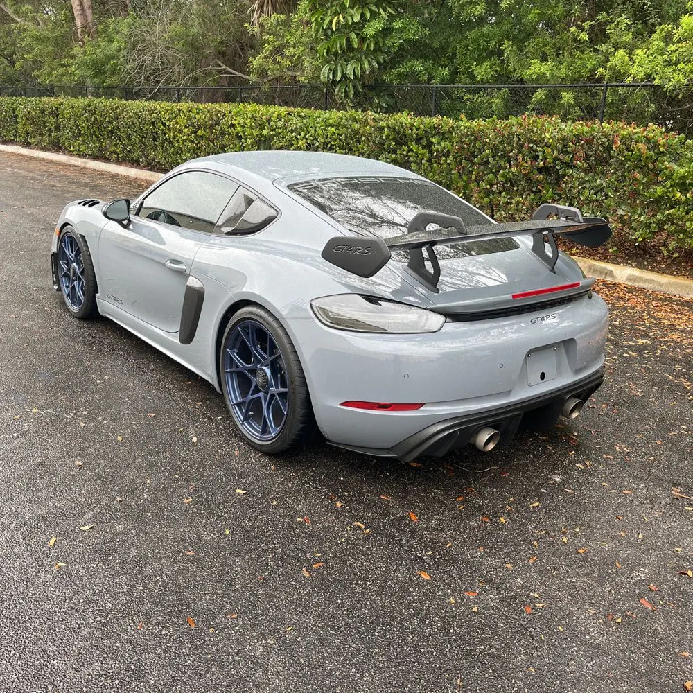 2023 Porsche 718 Cayman GT4 RS