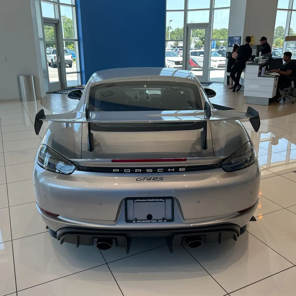 2023 Porsche 718 Cayman GT4 RS
