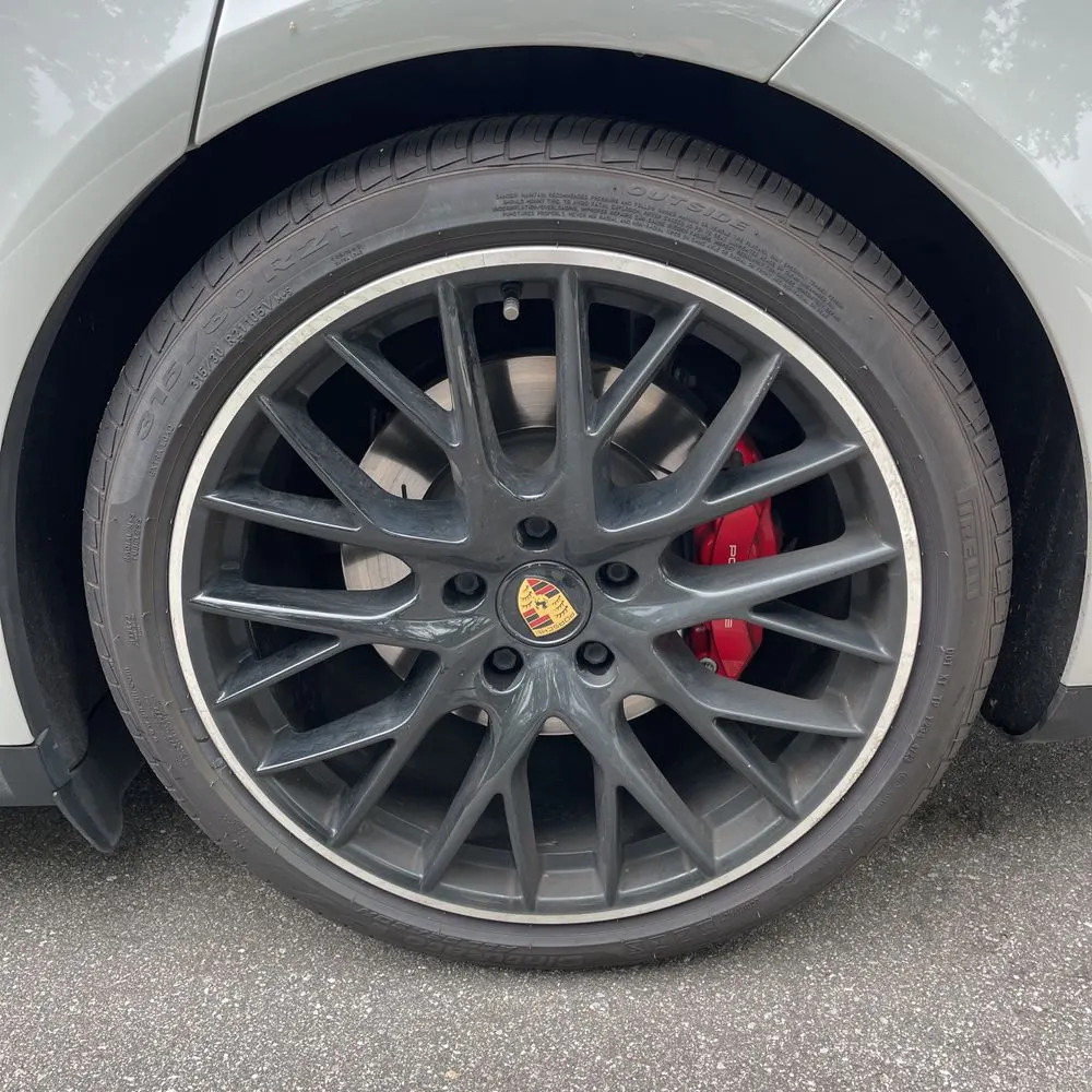 2022 Porsche Panamera GTS