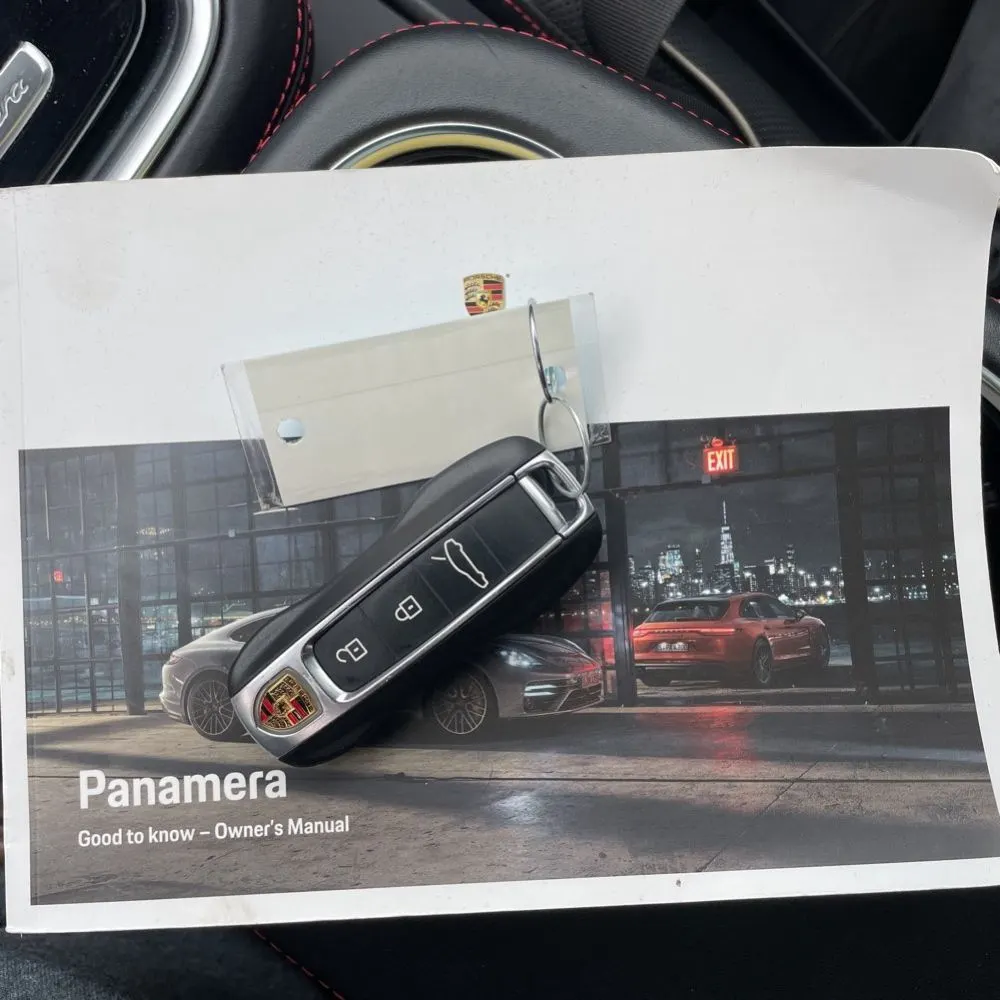 2022 Porsche Panamera GTS