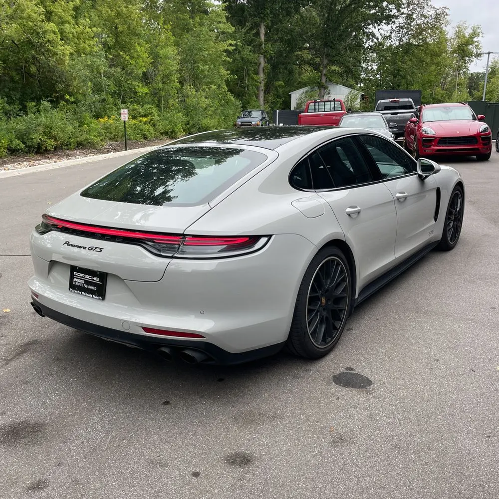 2022 Porsche Panamera GTS