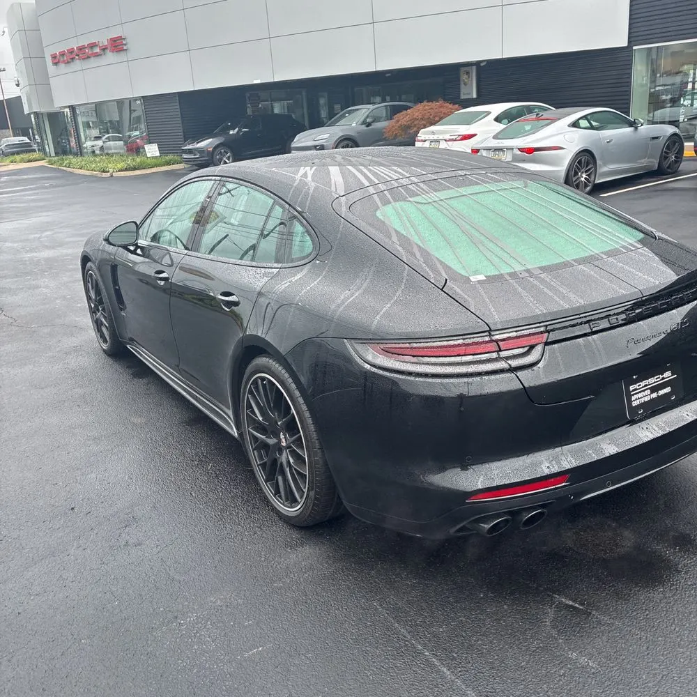2019 Porsche Panamera GTS