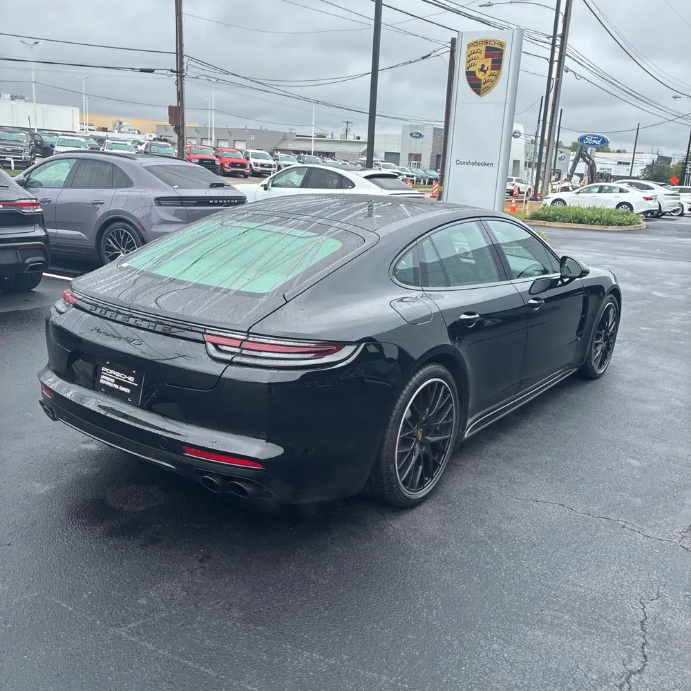 2019 Porsche Panamera GTS