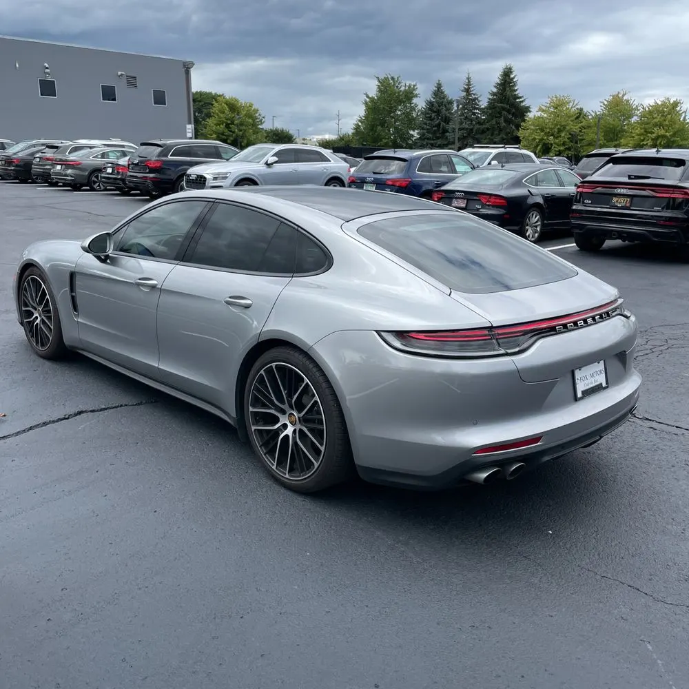 2022 Porsche Panamera Platinum Edition