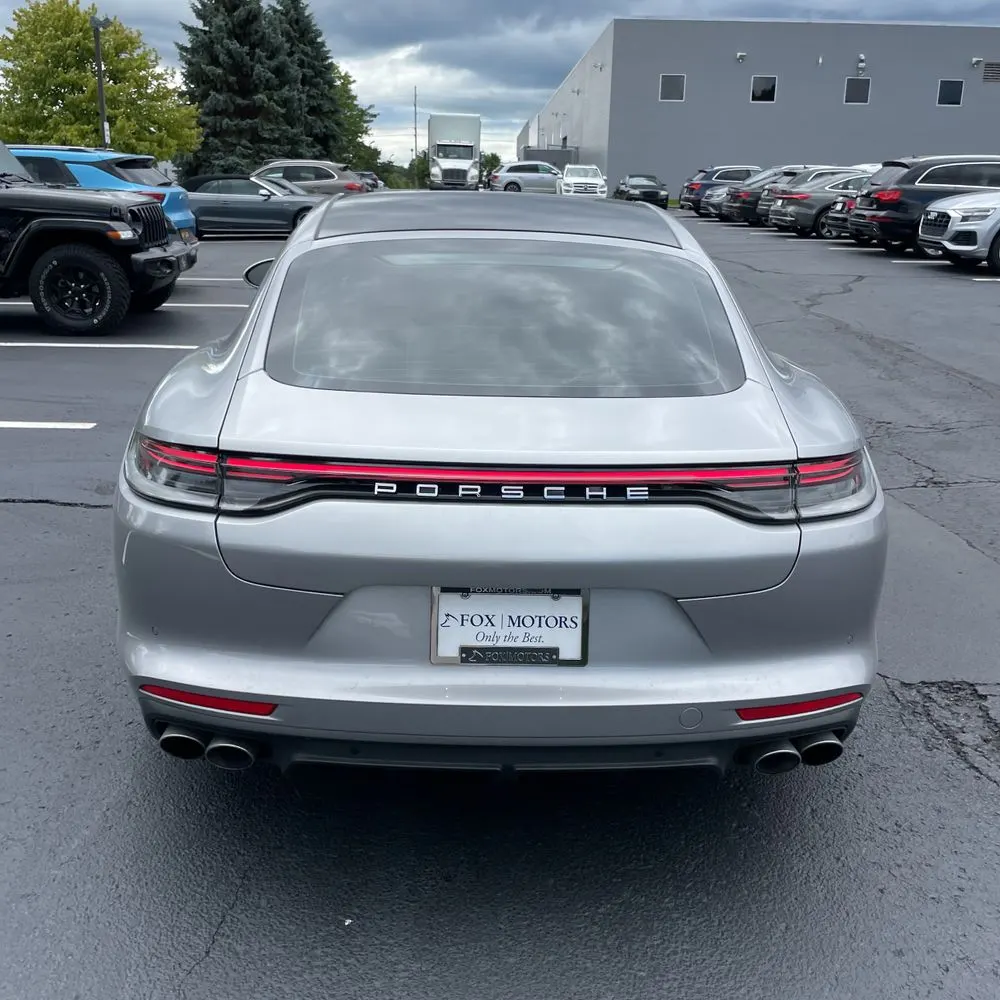2022 Porsche Panamera Platinum Edition