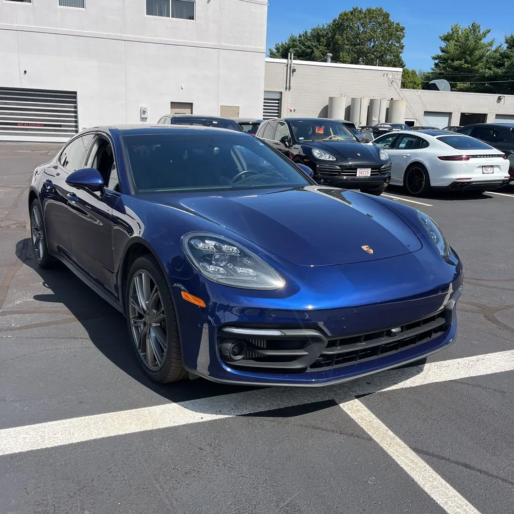2023 Porsche Panamera 4