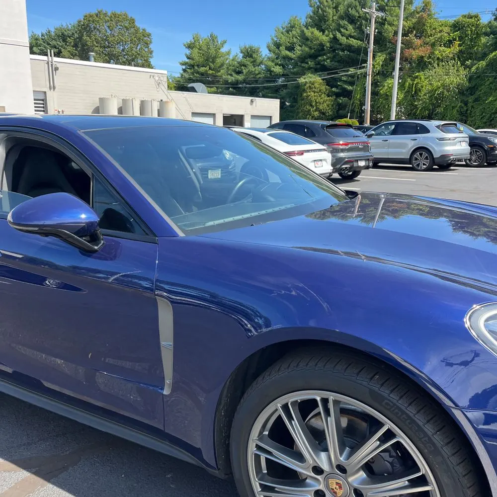 2023 Porsche Panamera 4