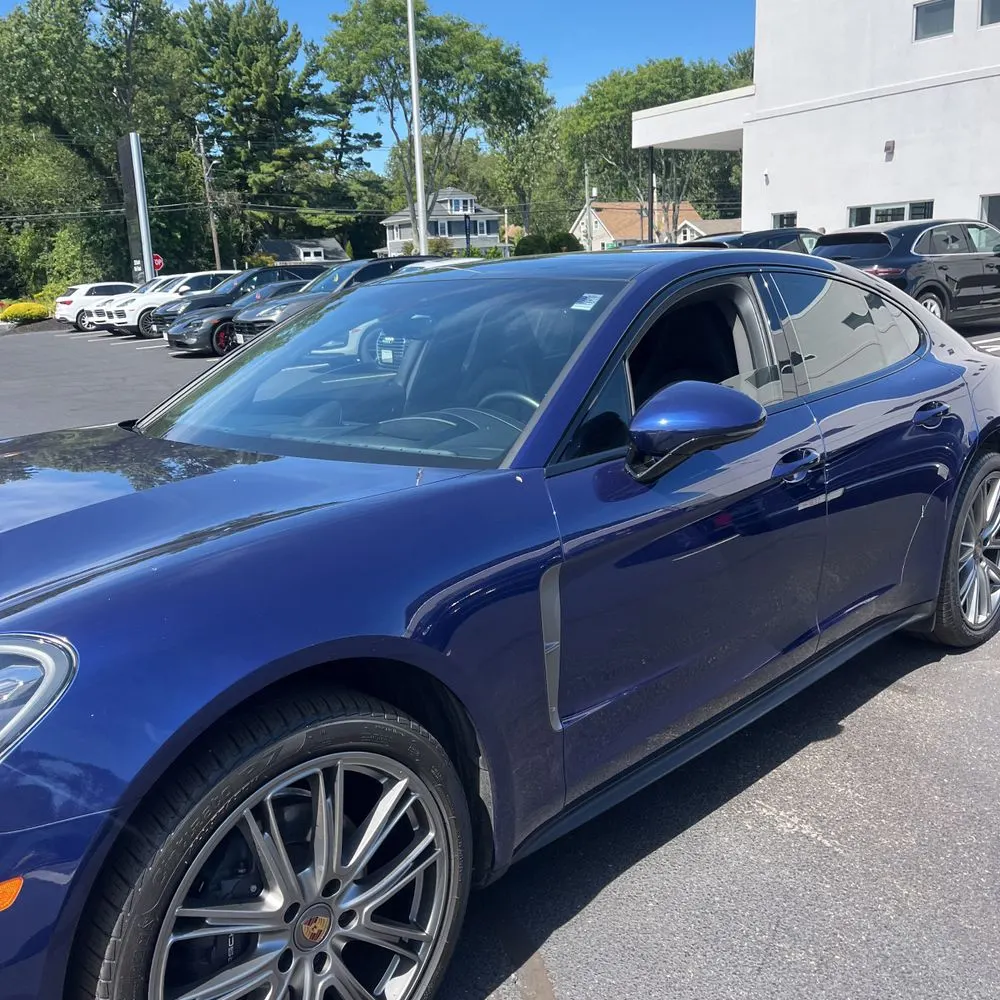 2023 Porsche Panamera 4