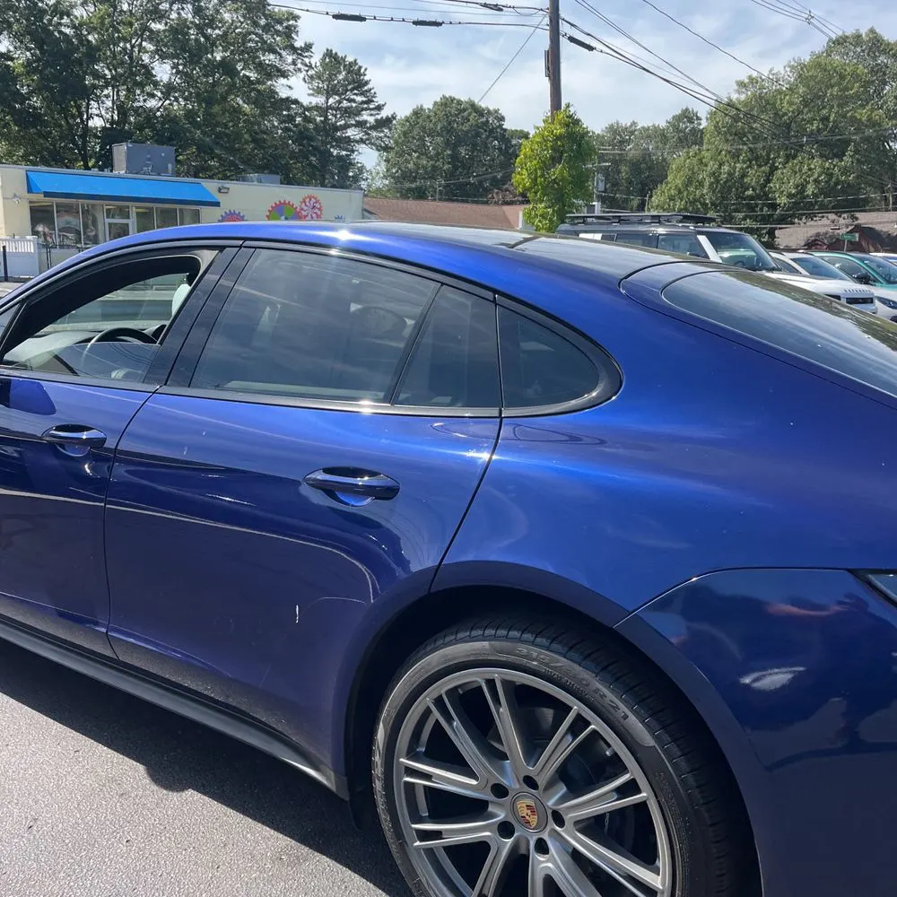2023 Porsche Panamera 4