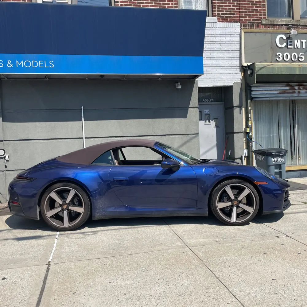 2025 Porsche 911 Carrera