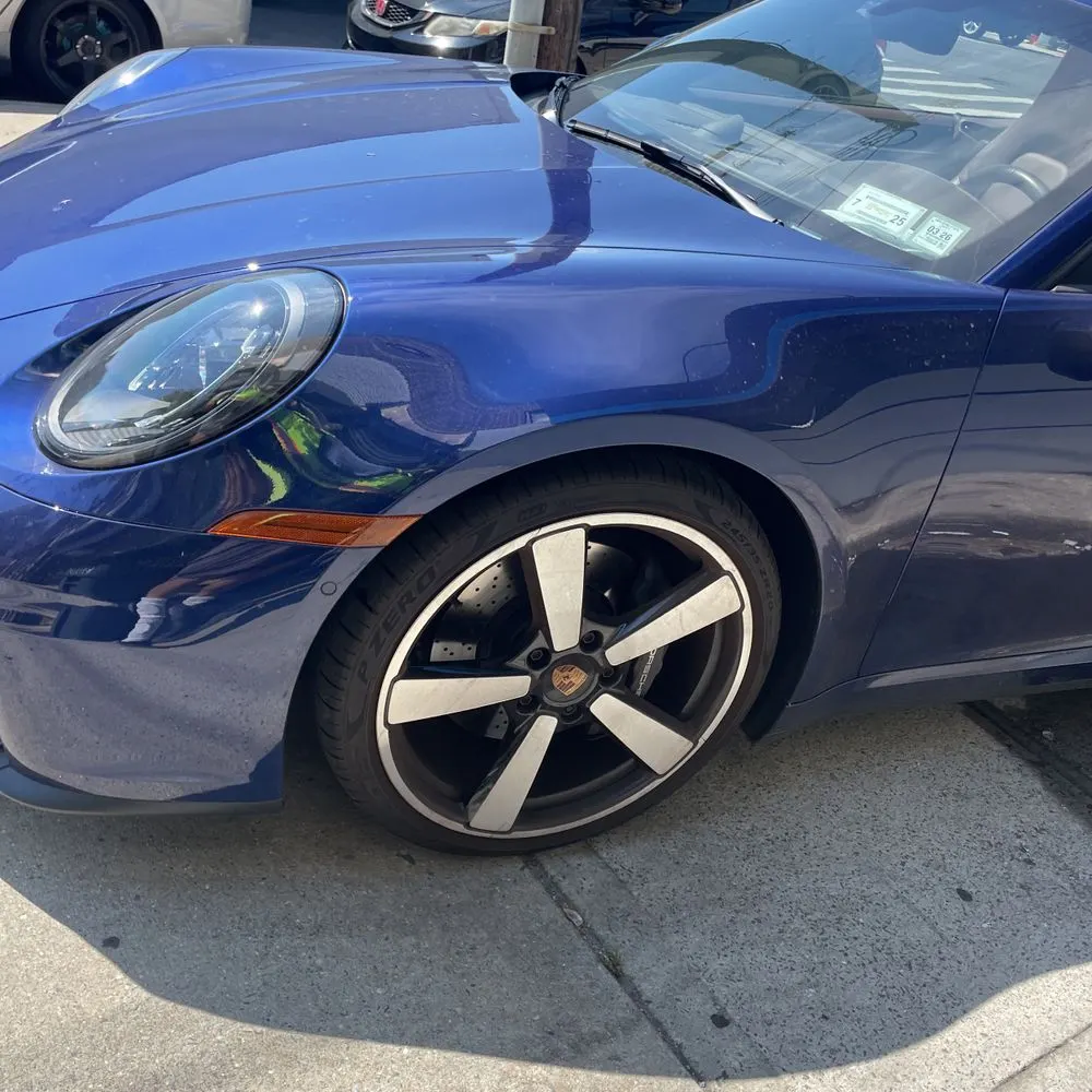 2025 Porsche 911 Carrera